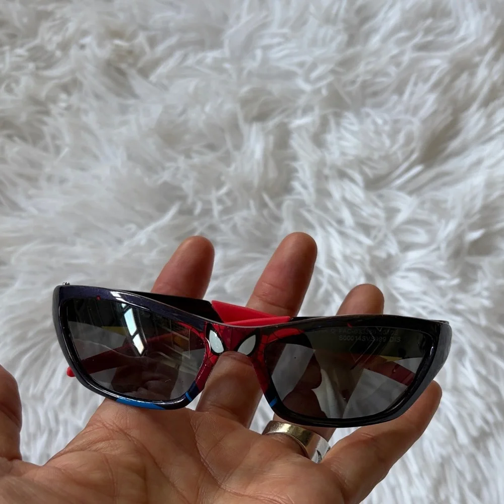 MARVEL Boys Blue and Red Sunglasses Slightly used
